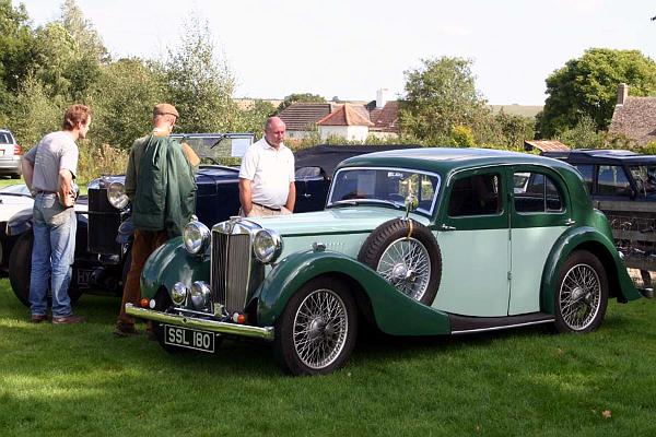 Vintage cars.jpg